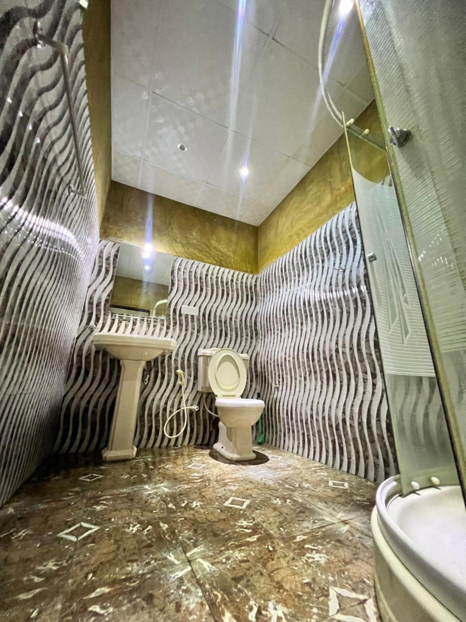 Sylvester Villa Hostel Негомбо Экстерьер фото